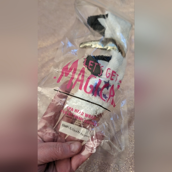 Bath Body Works UNICORN SPA HEAD WRAP HEADBAND NEW - Picture 2 of 4